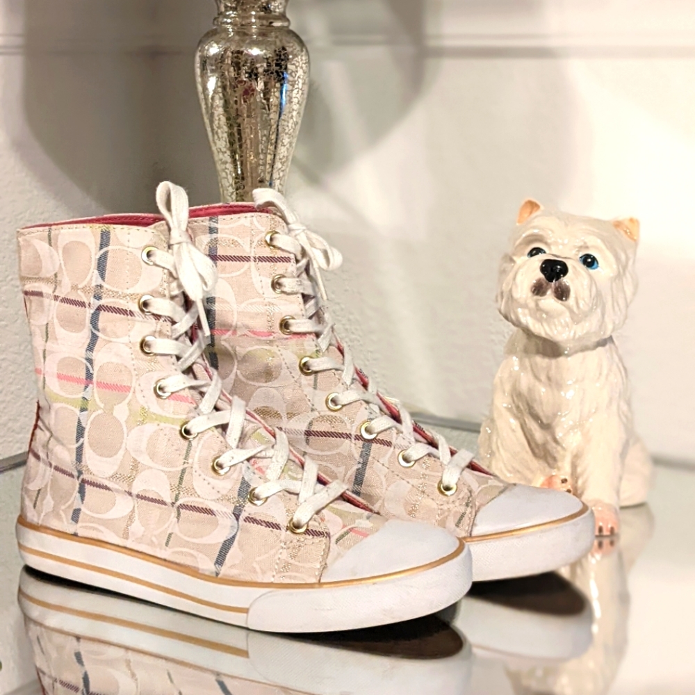Coach sneakers size 8